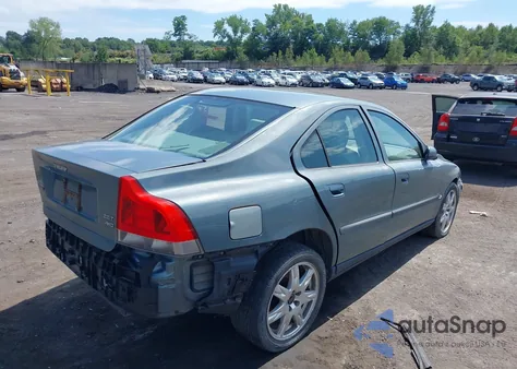 2004 Volvo S60 2.5T Awd из США, поврежденный, VIN YV1RH59H542381354